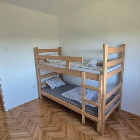 Σπίτι διακοπών Domacinstvo Pecina Petnj