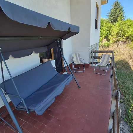 Domacinstvo Pecina Σπίτι διακοπών *